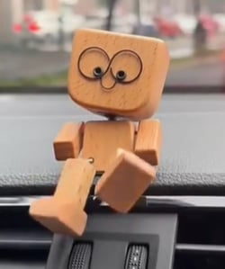 Charmante petite figurine en bois basculante avec 12 expressions magnétiques